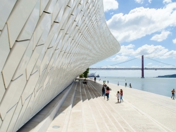 Explorando os Melhores Museus de Portugal: Uma Viagem Pela História e Cultura image